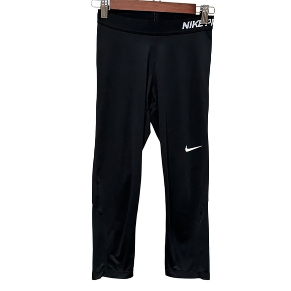 Nike Pro Tights Training Women Size Small Crop Dri Fit Pants Black 938753-010 - Picture 1 of 6